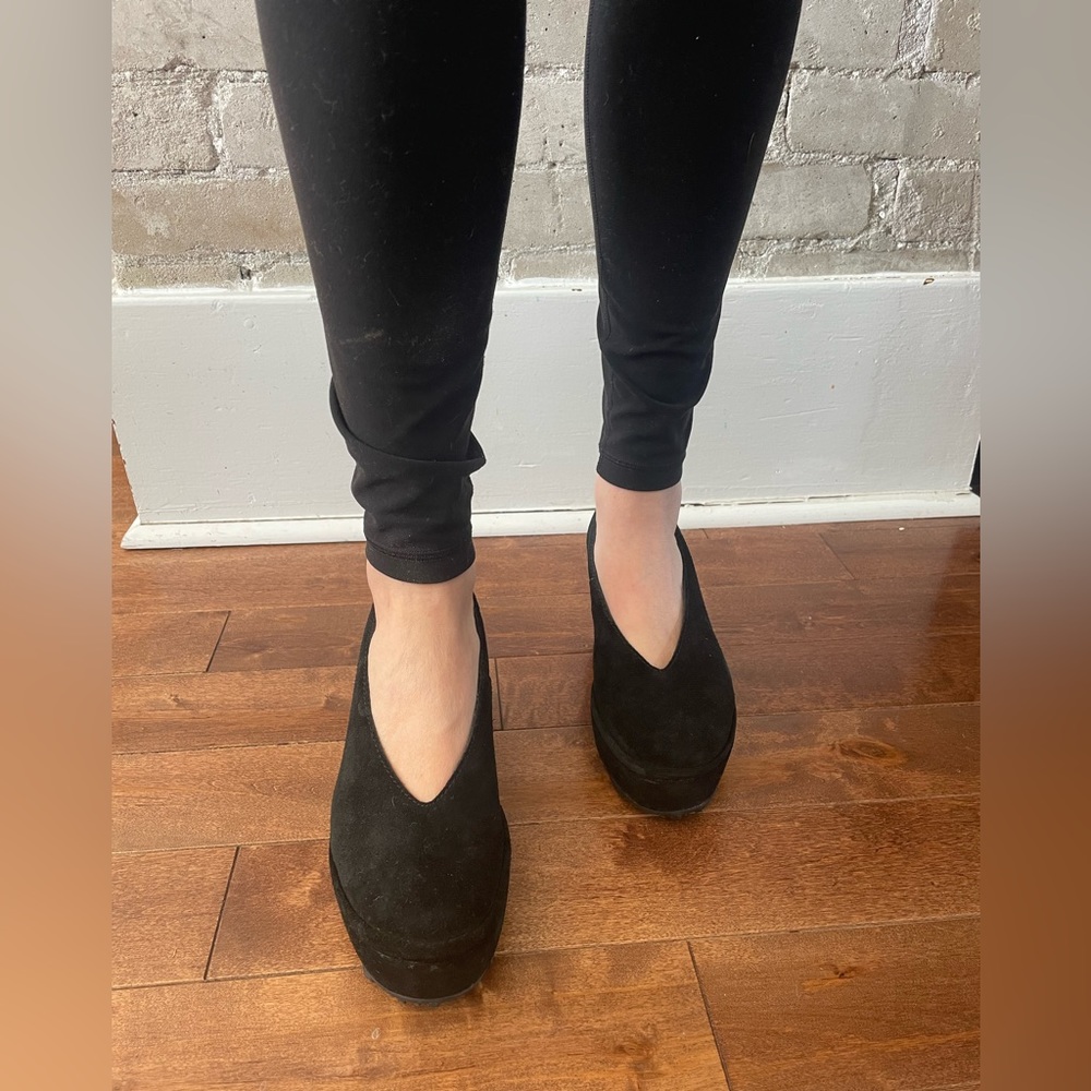 Fly London Beso Black Platform Size 9